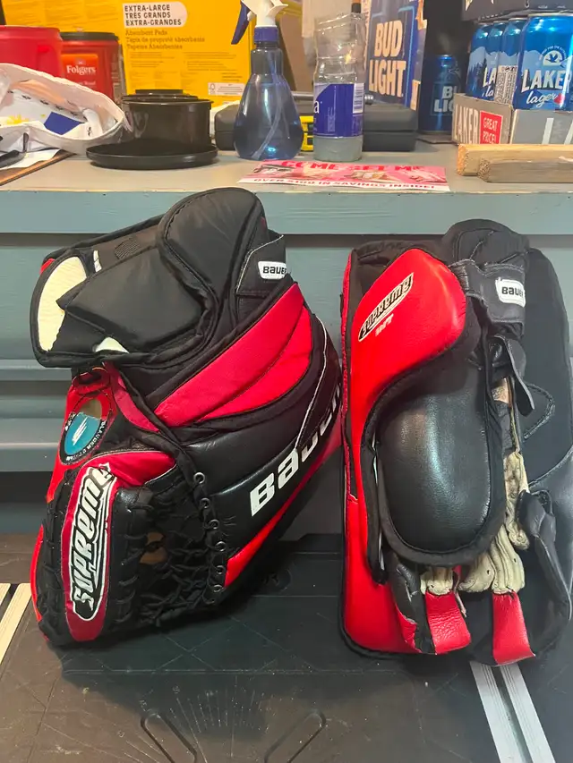 Goalie Equipment for Sale - Used in Hockey in Mississauga / Peel Region - Image 9