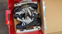 CCM Super Tacks 9370 Goalie Skates Size 4.5 Regular