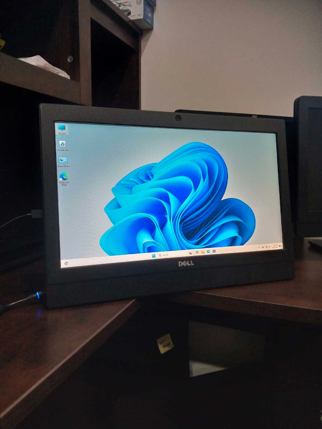 Core i5 6th Generation DELL All In One Computer in Desktop Computers in Mississauga / Peel Region