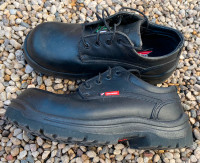 Red Wing Steel Toe Safety Shoes - Mens Size 8