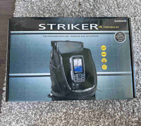Garmin Striker 4 Portable Bundle *NEW*