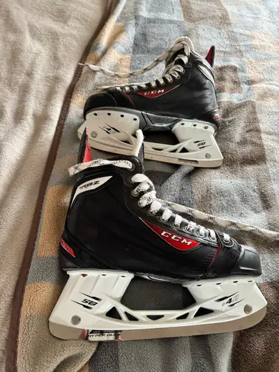 CCM Men’s Hockey Skates size 9, Shoe size 10.5, View more