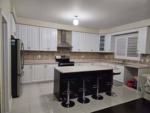 PROFESSIONAL KITCHEN CABINETS PAINTING/REFINISHING & MORE in Painters & Painting in Mississauga / Peel Region - Image 5