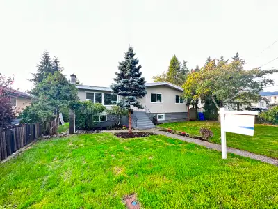 3 bedroom + a den / 2 bathroom lower suite in a house near VIU. This 1,400 square feet home has fres...