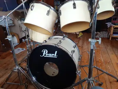 Vintage Pearl Drums, View more