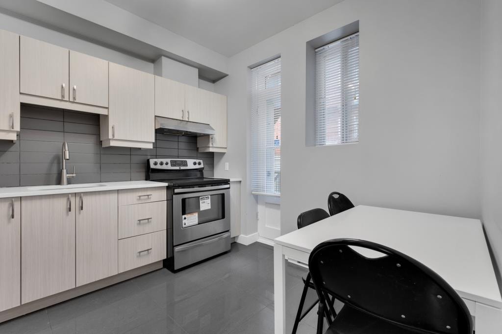 Condo meublé 2 chambres – NDG – Disponible le 1er octobre — photo 3