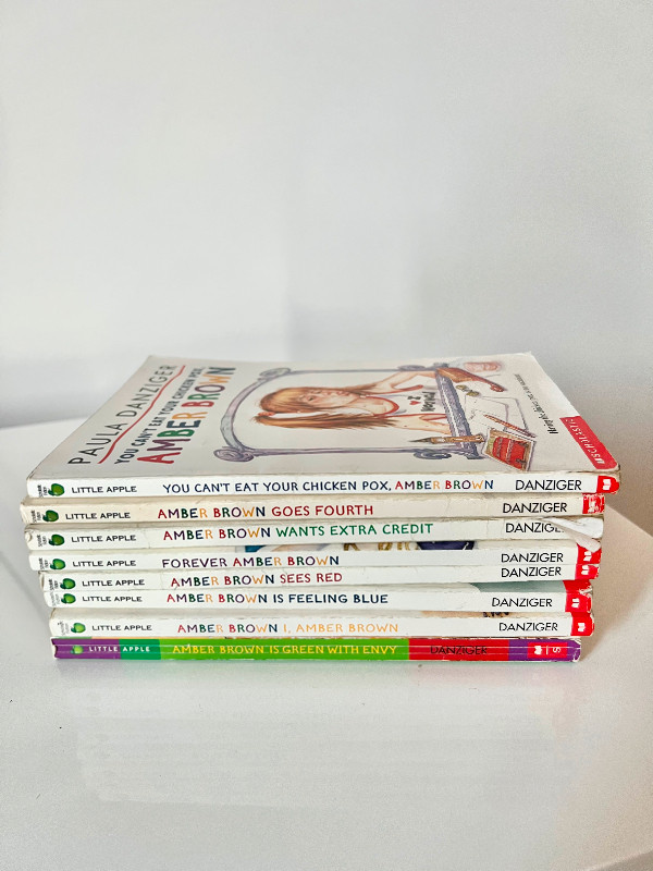 Amber Brown Book Series by Paula Danziger Books #2-9 (Set of 8) dans Livres jeunesse et ados  à Longueuil/Rive Sud - Image 2