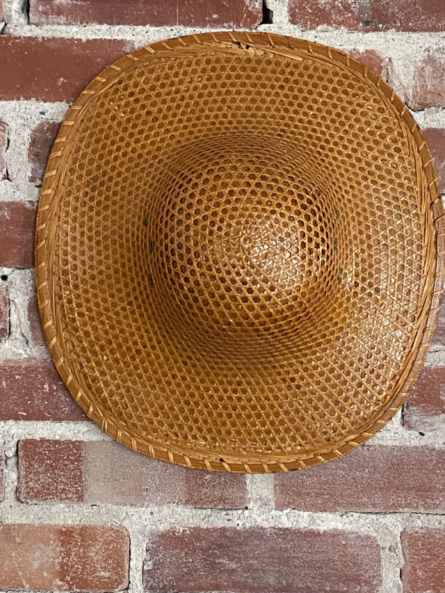 Chapeaux de paille décoratifs dans Décoration intérieure et accessoires  à Granby - Image 3
