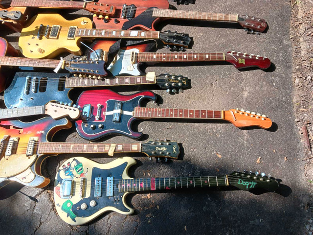 Guitars. For parts or rebuild.  Everything goes. in Guitars in St. Catharines