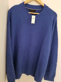 Banana Republic Men's pullover sweater in size large 