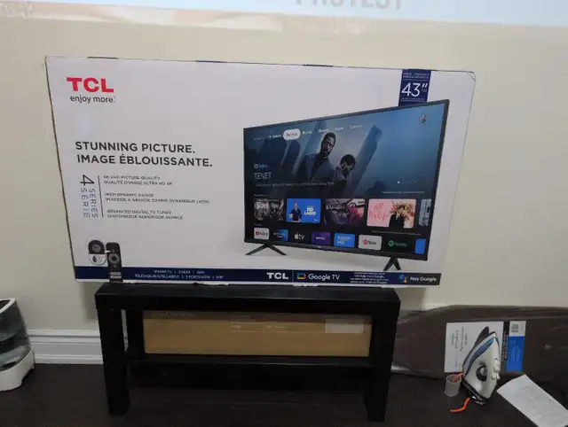 TCL 43" Google TV +TV antenna+ TV table in TVs in Mississauga / Peel Region - Image 2