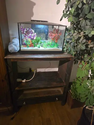 aquarium complet marina 10gal avec meuble, View more