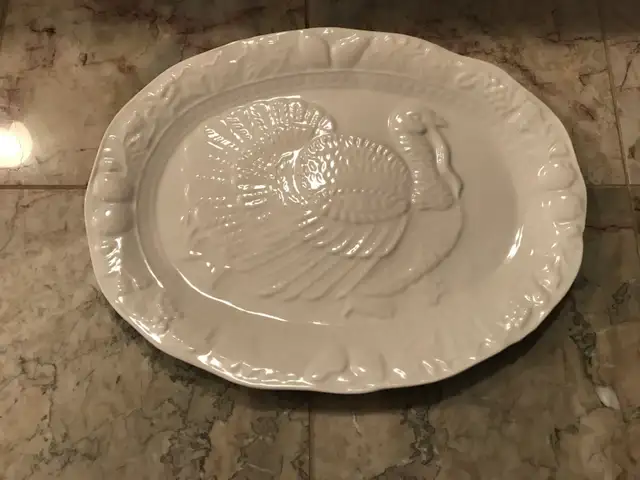 EUC LARGE TURKEY PLATTER428820853540136960