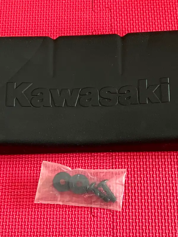 Kawasaki Concours Top Box Back Rest Pad Trunk Case 130SBC-0002 in Other in Barrie - Image 8