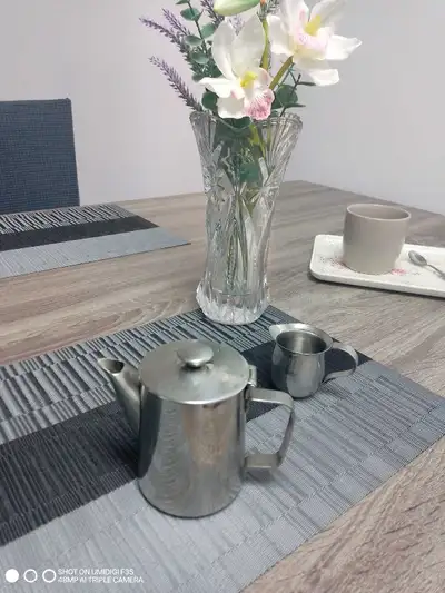 Furnished bedroom for one person available short term stay near York University daily and weekly rat...