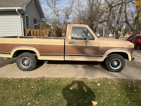 1986 Ford F-150 2WD in Cars & Trucks in Swift Current - Image 4