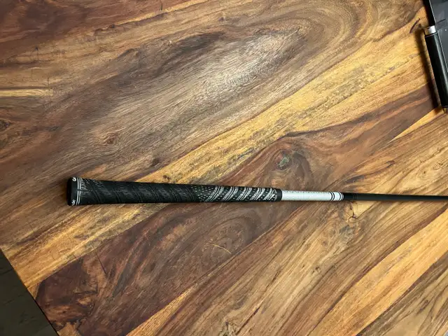 Titleist T200 Driving Iron - 2i in Golf in Dartmouth - Image 6