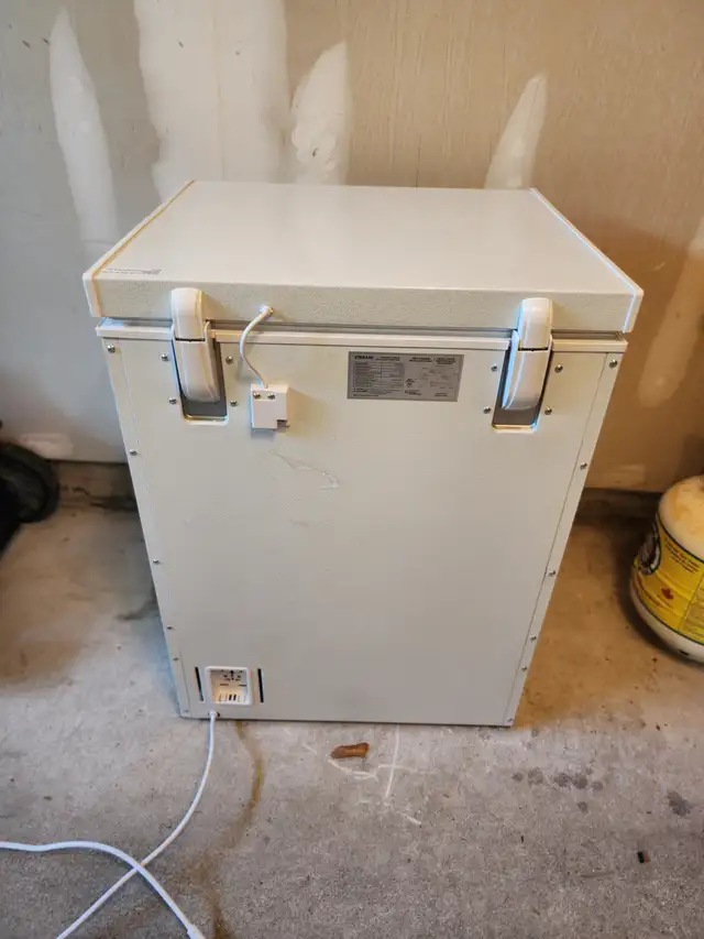 Vissani 5.0 cu. ft. Chest Freezer in Freezers in Oakville / Halton Region - Image 6