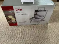 Master Chef portable propane grill (Brand New)