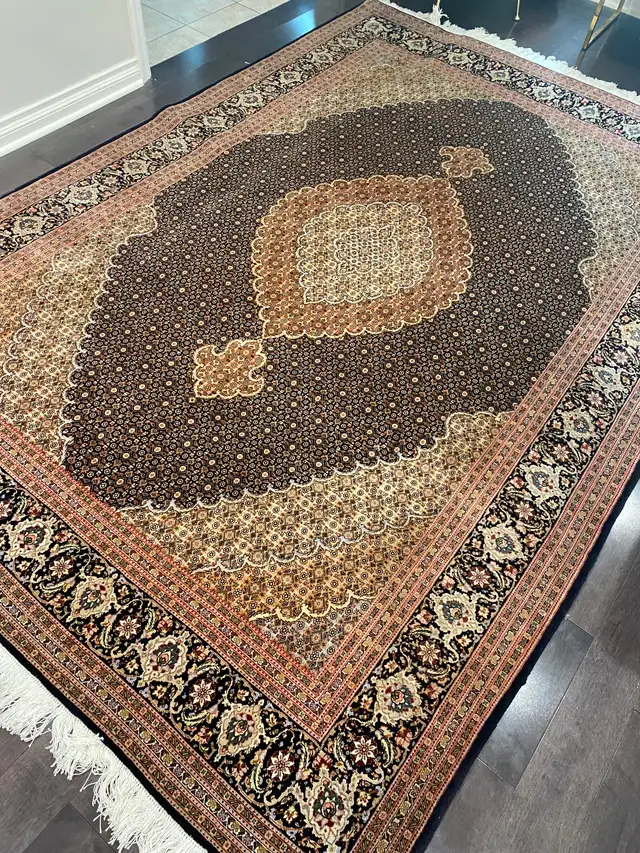 Persian Tabriz handmade rug ( Iran) in Rugs, Carpets & Runners in Markham / York Region - Image 3
