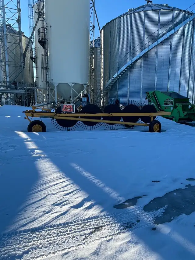 Rock Picking and Breaking Equipment in Farming Equipment in Grande Prairie - Image 5