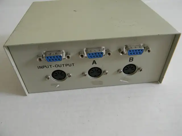 Vintage DIN PC/AT keyboard/display switch65126295373313121