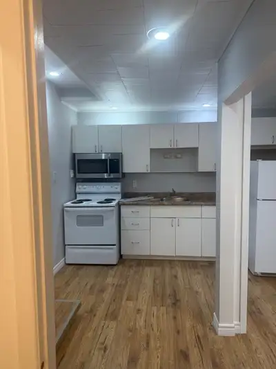 2 Bed 1 Bath @ Main St, Bobcaygeon