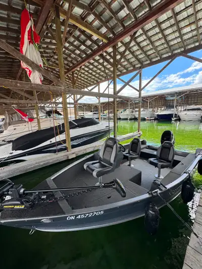 This 2014 Lund 1675 Impact is a clean, maintained fishing boat that’s fully loaded and ready for the...