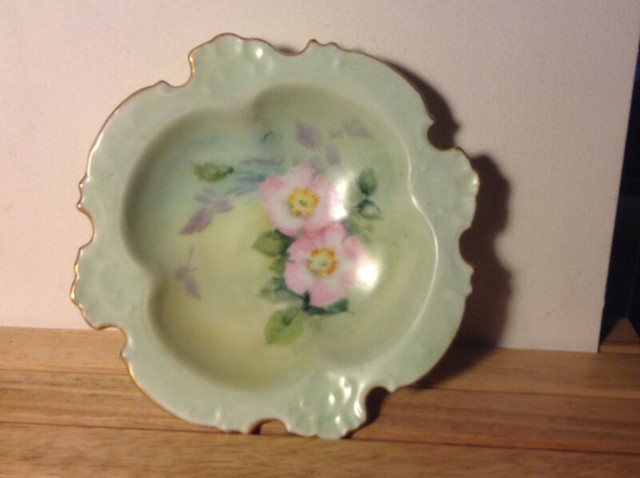Antiques Small Plate German Bavaria in Arts & Collectibles in Vancouver