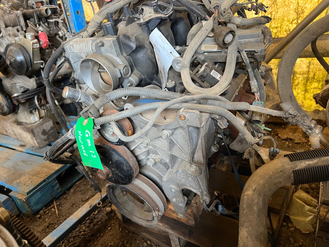 4.8L Chevy LS engine in Engine & Engine Parts in Strathcona County - Image 2
