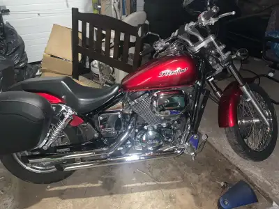 2007 Honda shadow spirit with 22,000 km Super clean bike ready for the road no time to ride it. 4000...