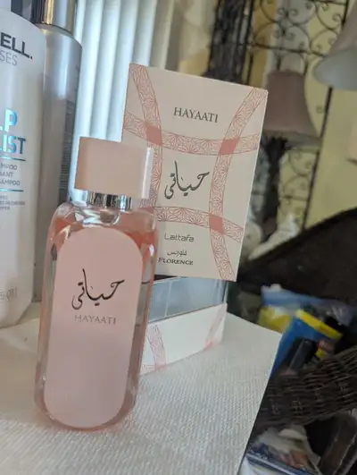 Hayaati Florence by Lattafa , View more