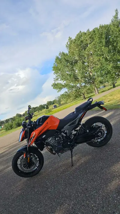 Has Track mode Purchased from LHC Fun quick light bike