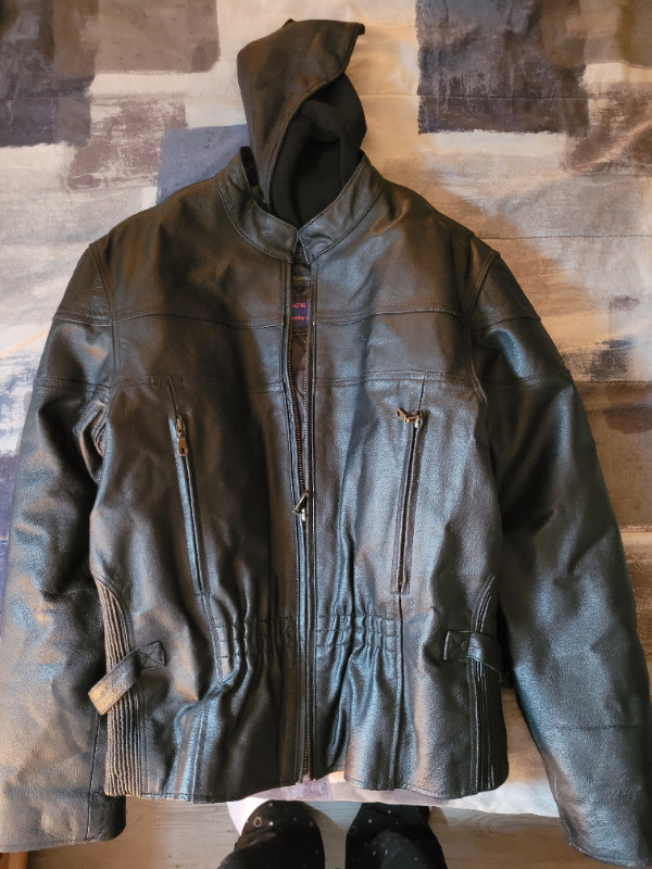 lg bikers leather jacket in Women's - Tops & Outerwear in Cambridge