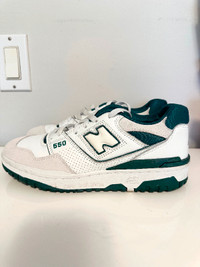 New Balance 550 white/green size 8