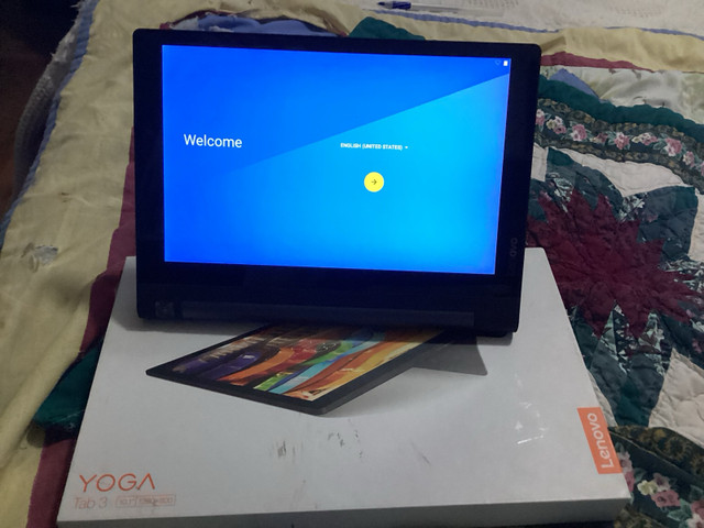 Lenovo Yoga Tab 3 in iPads & Tablets in La Ronge