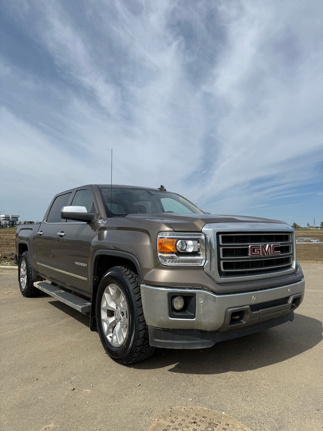 2015 GMC Sierra SLT - One Owner - No Accidents in Cars & Trucks in Edmonton