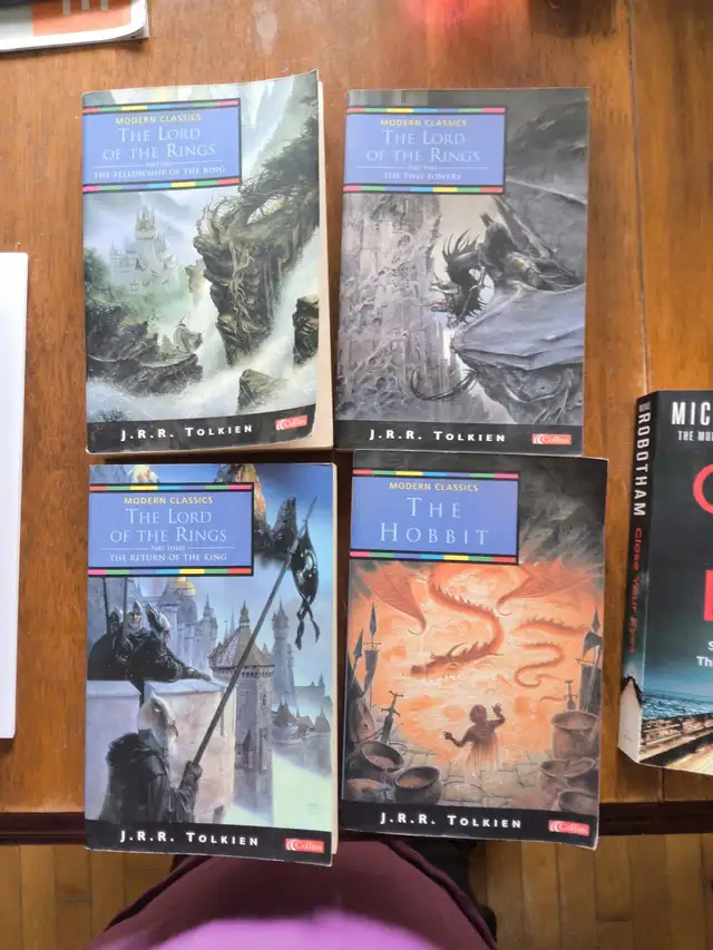 Tolkien Modern Classics – 4‑Book Softcover Set
