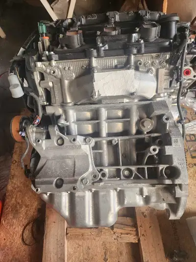 Long block J35Y6 for sale with partial harness. Running at 80 000km when pulled. Will deliver within...