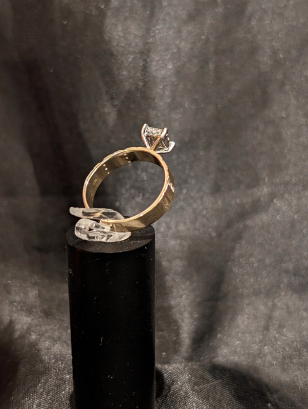Women's 14K Gold Custom Made Engagement Ring w Appraisal ~Size 8 in Jewellery & Watches in Hamilton - Image 3