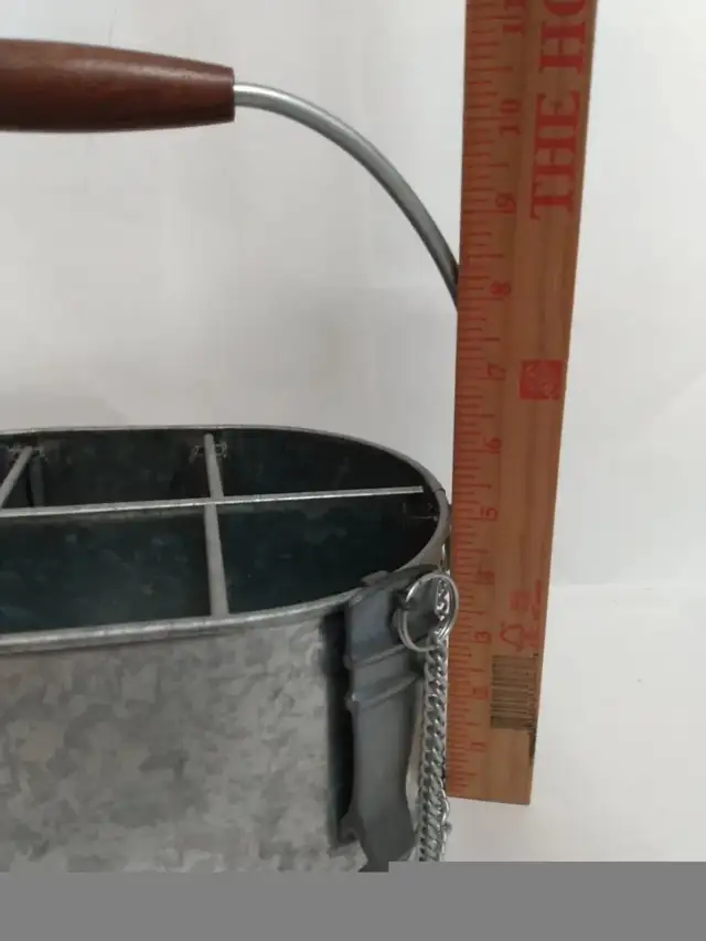 *Brand new* Pottery Barn 6 Can/Bottle Drink Beer Caddy Utensil H in Kitchen & Dining Wares in Mississauga / Peel Region - Image 6