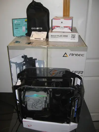 Fresh build. Unique case. Designed for liquid cooling but very expensive to do that so went wilth ba...