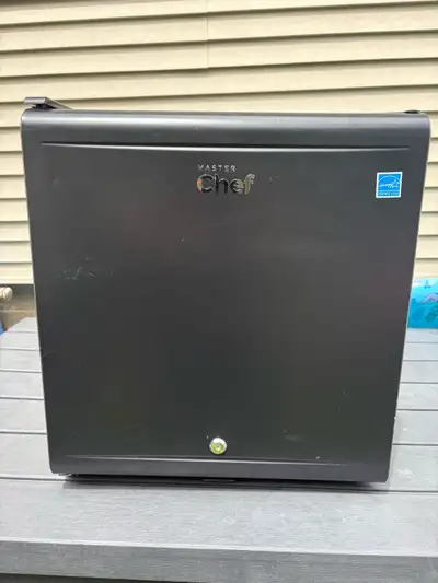 Master Chef Mini Fridge, View more