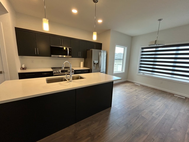 **3Bed 2.5Bath House For Rent In Sage Creek** 2