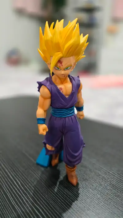 Dragon Ball Z Battle-Damaged Super Saiyan Gohan Figure, View more