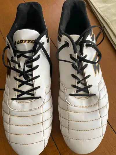 Soccer Cleats men’s size 12.5, View more