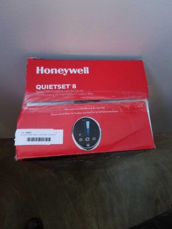 Honeywell HYF290B Quietset 8-Speed Whole-Room Tower Fan in Heaters, Humidifiers & Dehumidifiers in Burnaby/New Westminster - Image 2
