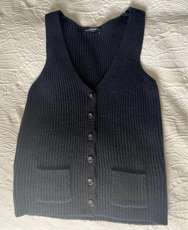 Ladies Brandy Melville vest  in Women's - Tops & Outerwear in Portage la Prairie - Image 4