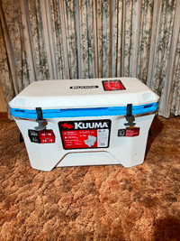 Cooler Kuuma 50 qt 47 Lt.  Never Used  10 Day Ice Retenion