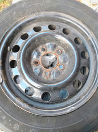 Marshal Winter tires (4) on rims - 195/65R 15